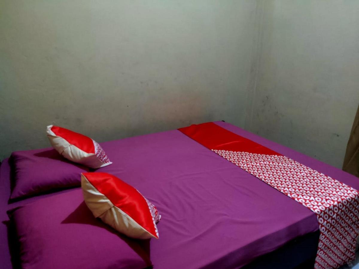 OYO 90041 Hotel Sinar Lumayan Syariah Balikpapan  Bagian luar foto