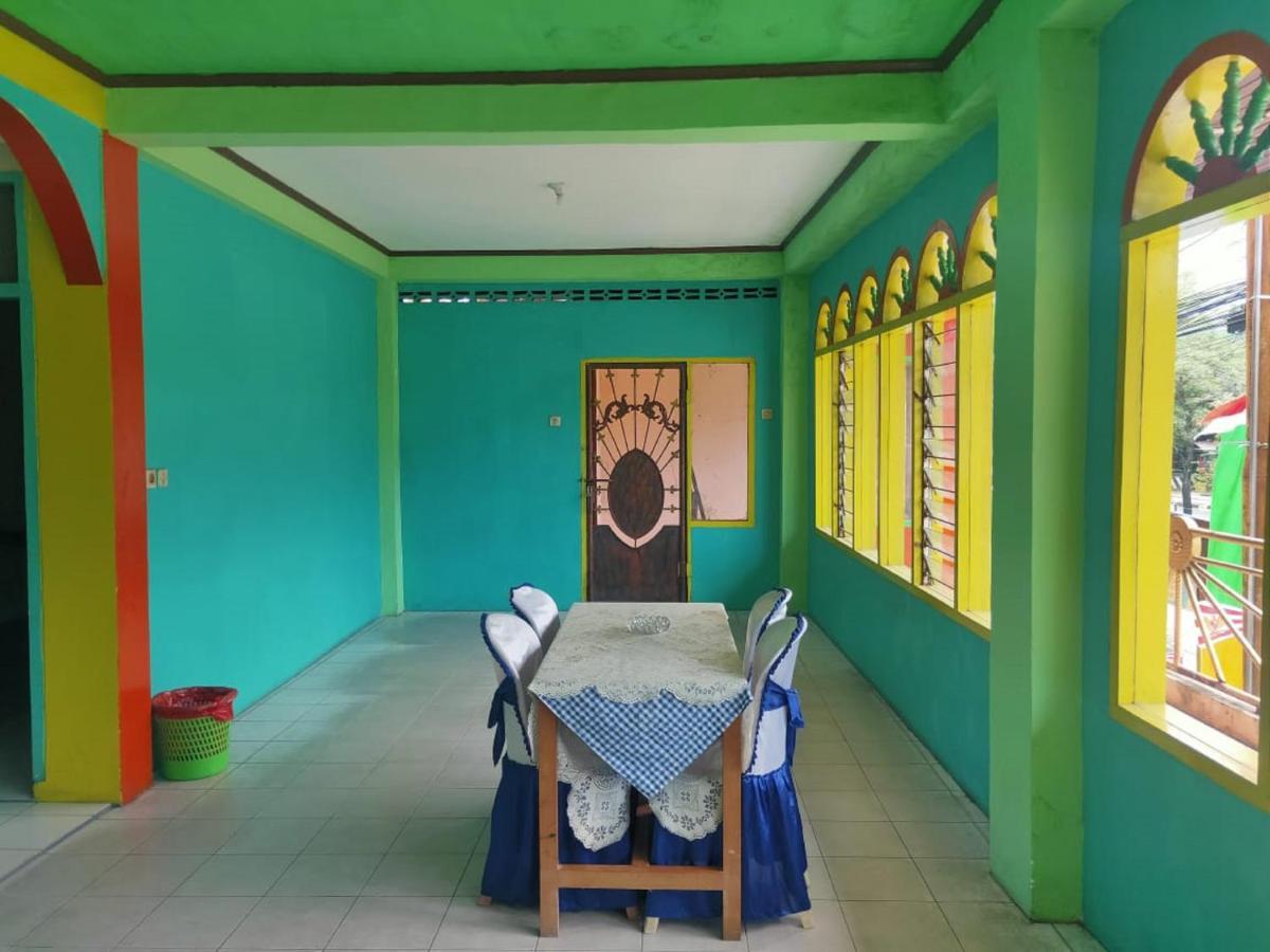 OYO 90041 Hotel Sinar Lumayan Syariah Balikpapan  Bagian luar foto