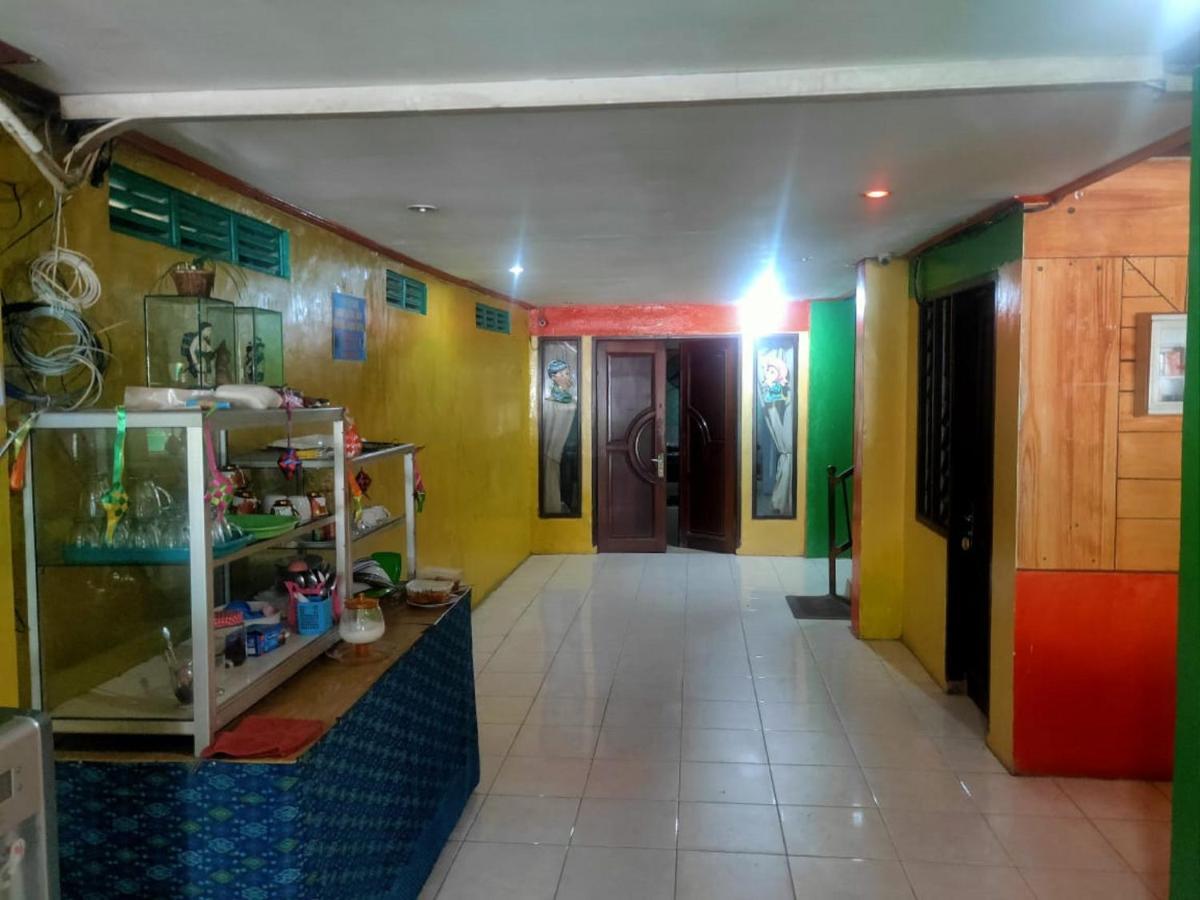 OYO 90041 Hotel Sinar Lumayan Syariah Balikpapan  Bagian luar foto