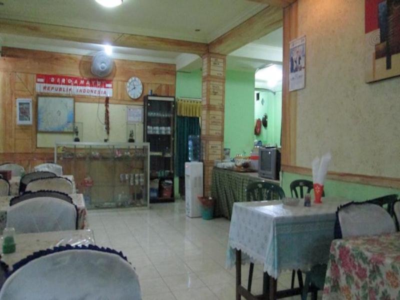 OYO 90041 Hotel Sinar Lumayan Syariah Balikpapan  Bagian luar foto